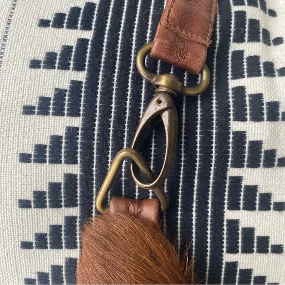 100% Cowhide Shoulder Bag - Picture 13 of 17